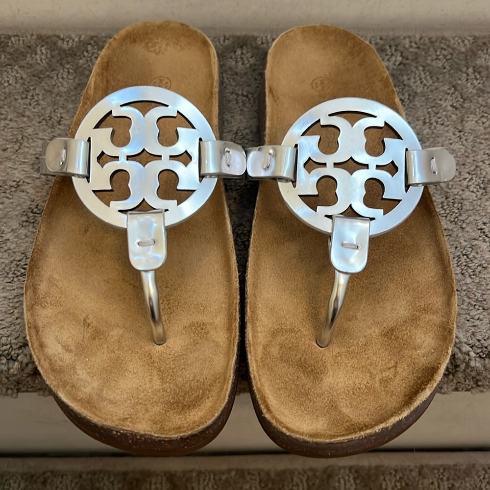 Tory Burch Miller Cloud sandal in silver. Worn once. Women’s size 7.5